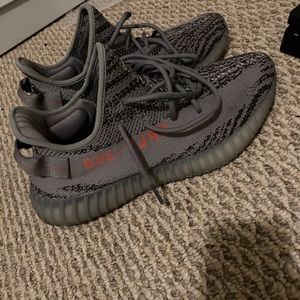 Yeezy beluga 2.0 size 11